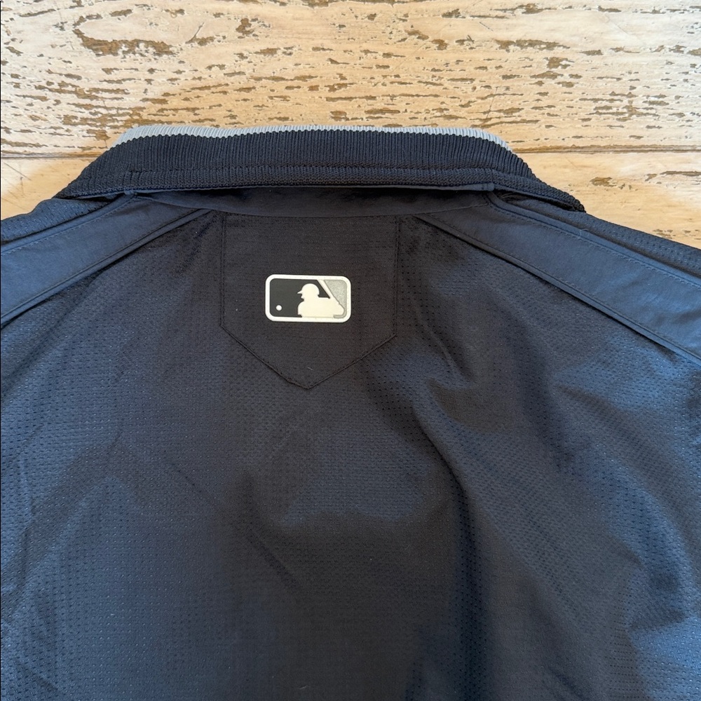 VTG Chicago White Sox MAJESTIC AUTHENTIC BLACK Nylon Bullpen Jacket SZ Youth XL - Picture 6 of 12